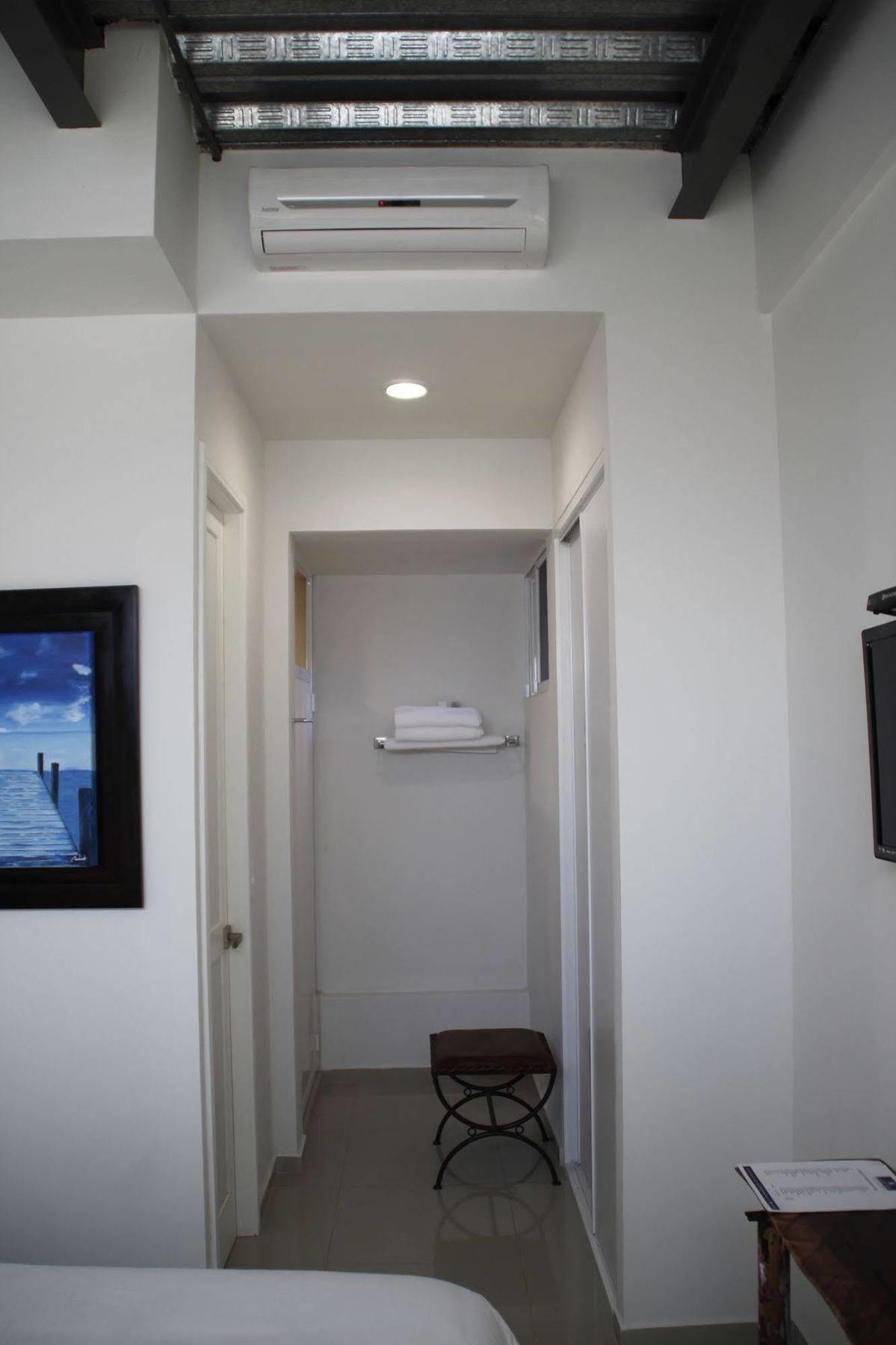 Suites Chapultepec Guadalajara Exterior photo